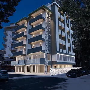 Caravel Park Szálloda
